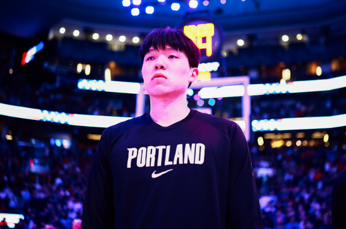 实时更新-杨瀚森11+12+3+2帽：创G联赛生涯第二低 无缘率混音19分逆转